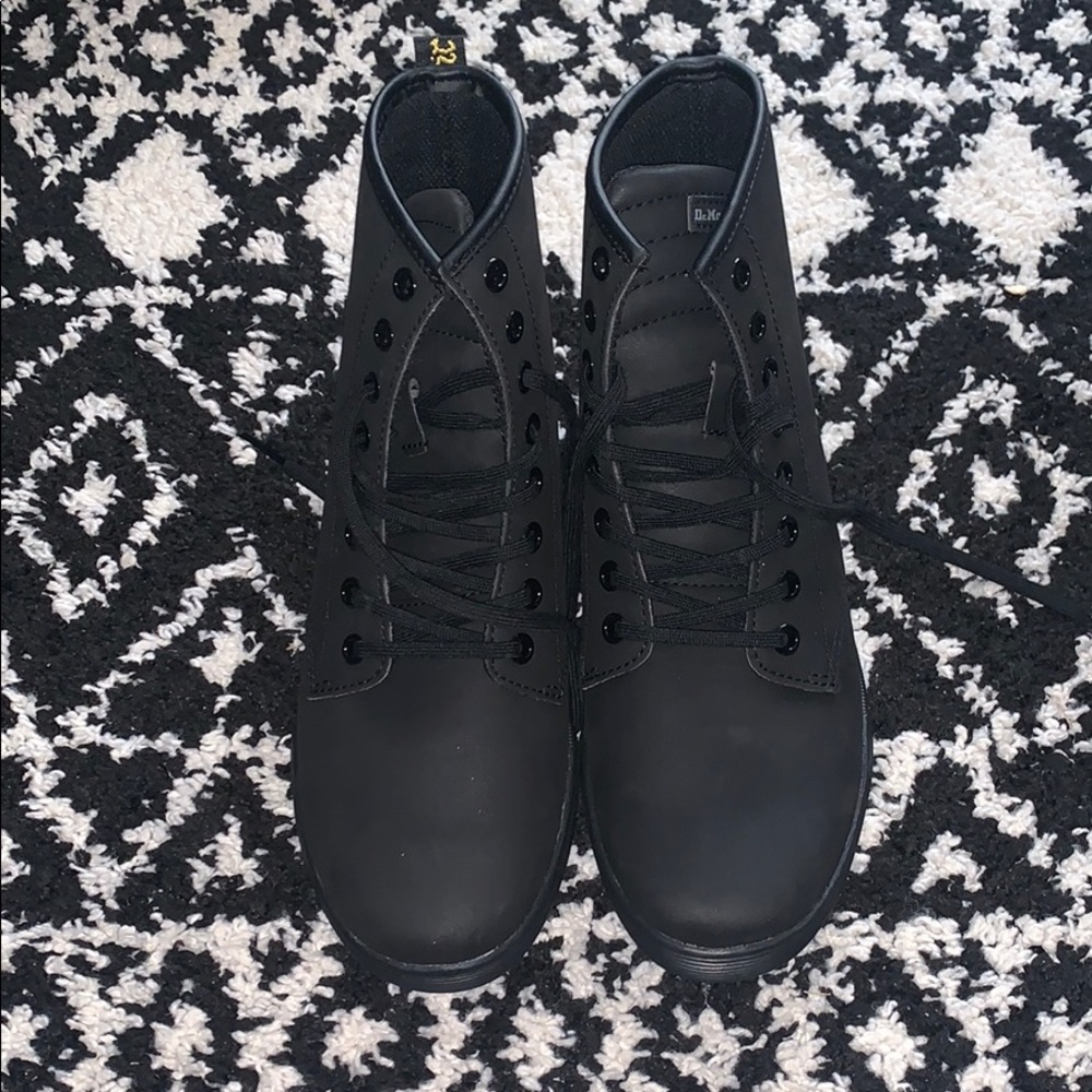 Dr. Martens Sheridan